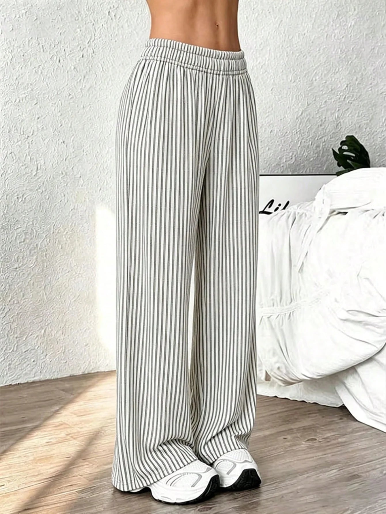 Womens Summer Striped Ice Silk Wide Leg Pants Elastic Waist Straight Leg Trousers Slim Fit Casual Lounge Leggings Daily Wear